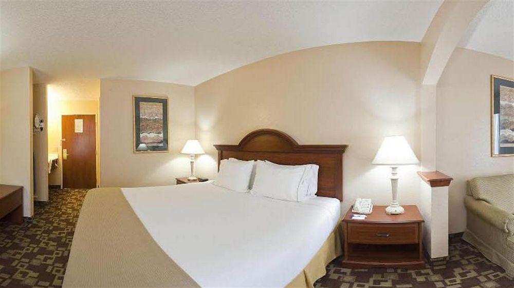 Country Inn & Suites By Radisson, Shelby, Nc ภายนอก รูปภาพ